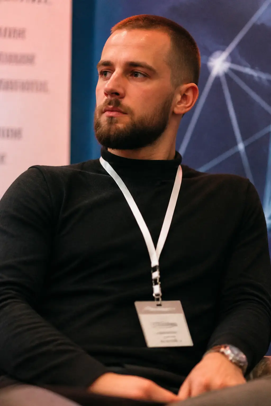 Portrait von Amon Kühn